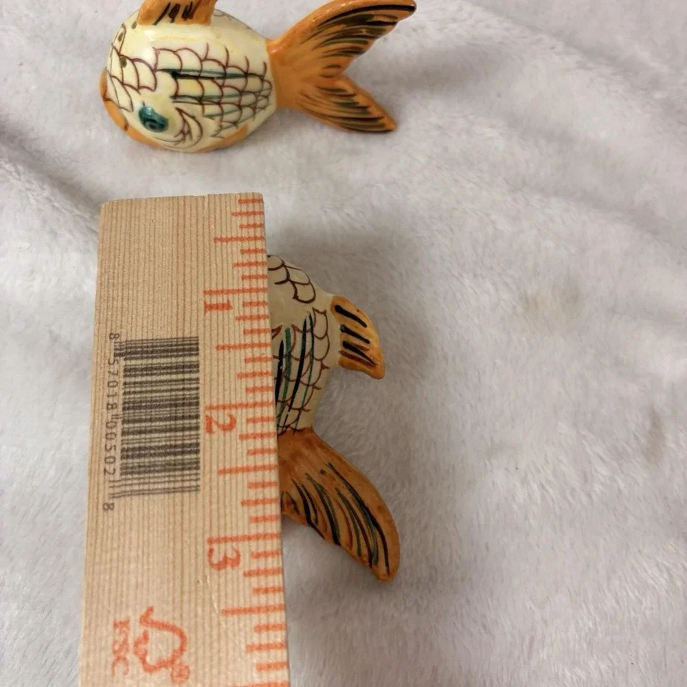 Vintage Koi Fish Goldfish Salt Pepper Shakers Made in Japan Ceramic Retro Kitsch